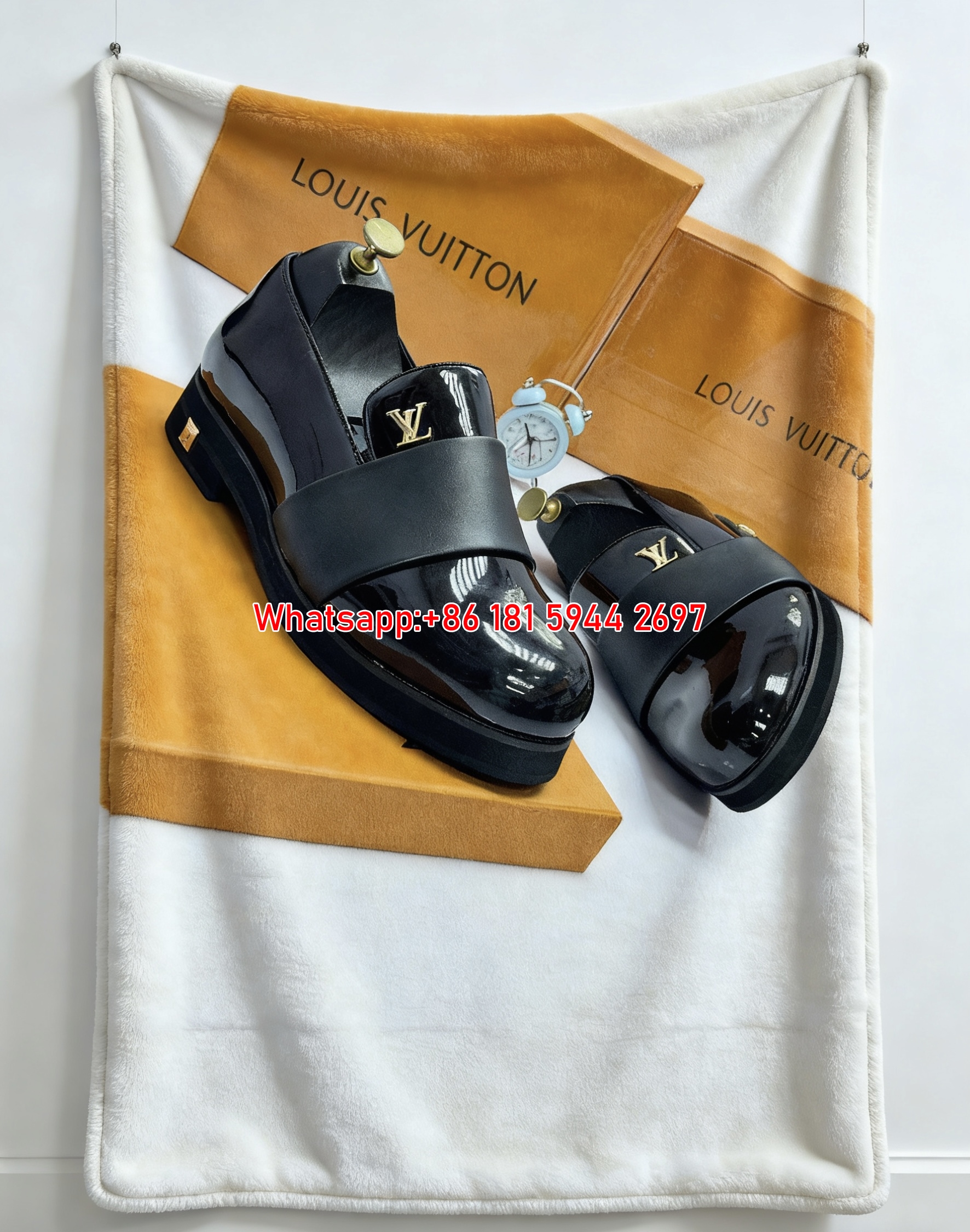 Black LV Loafer Flannel Throw Blanket 264